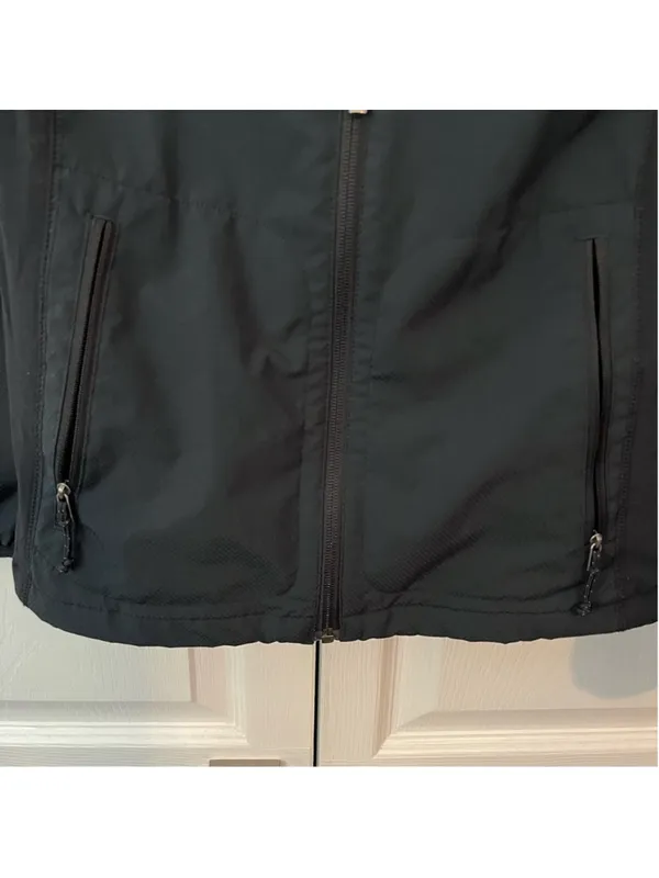 Black Women’s Columbia Omnishield Jacket Size S - Image 4