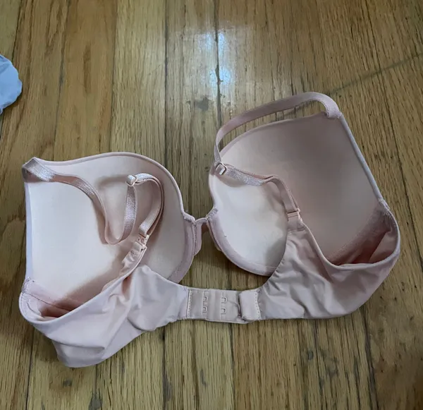 Victoria’s Secret push-up bra - Image 2