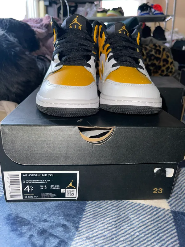 Jordan 1 Mid - Image 5