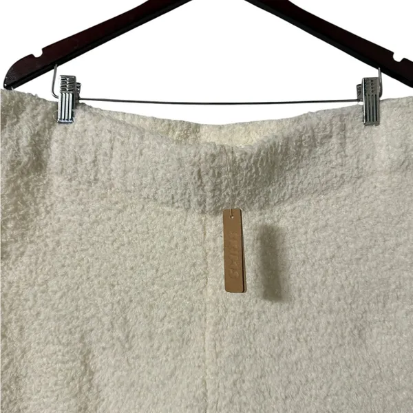 NWT SKIMS White Cozy Fuzzy Teddy Boucle High Waisted Shorts - Image 5
