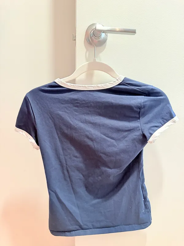 Edikted England Crop Top - Image 4