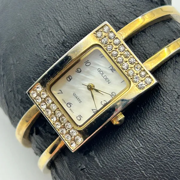 Vintage Golden Gold-tone Mother Pearl Bangle Quartz Watch Working New Battery - Image 3