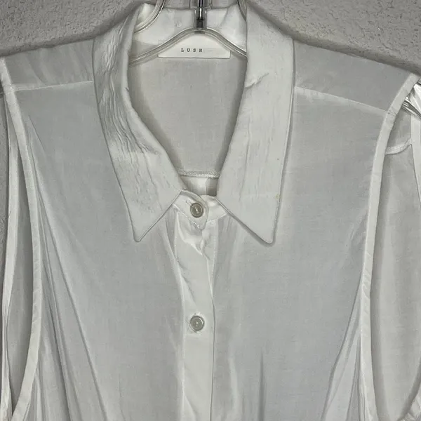 LUSH Sleeveless Top White‎ - Image 4
