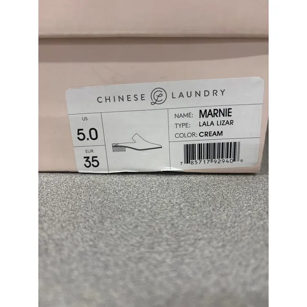NIB Chinese Laundry Size 5 Marnie Cream Leather Pointed Toe Slip On Loafer Mules - Image 4