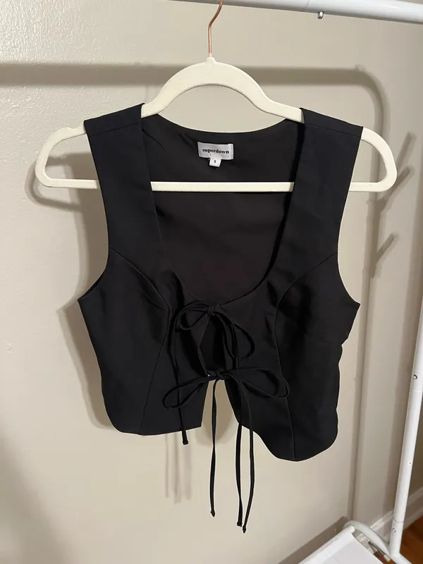 superdown Tie Front Top - Image 2
