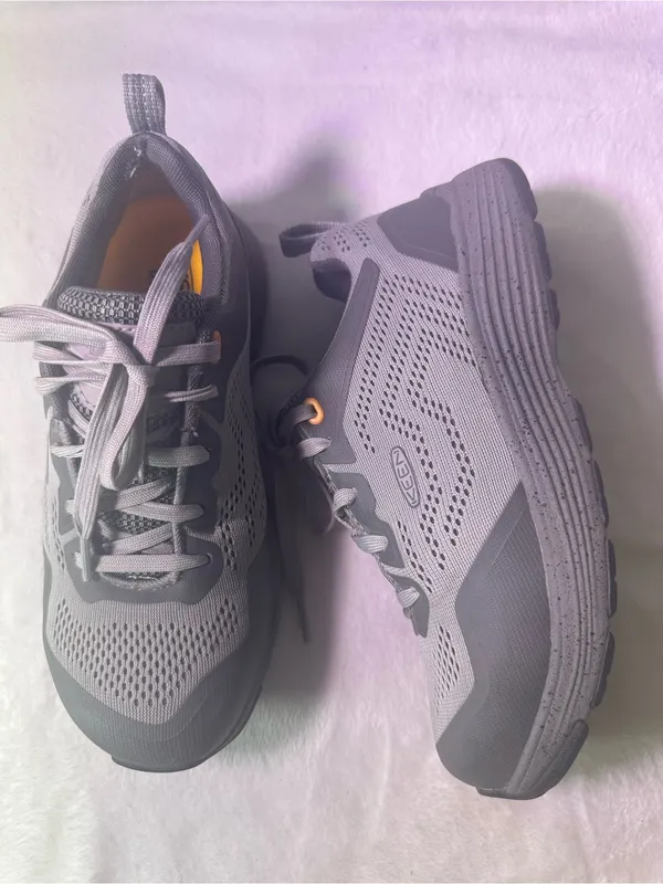 Keen Gray Mesh Athletic Sneaker with Orange Accent - Image 7