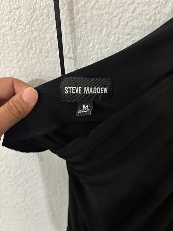 Steve Madden One-Shoulder Black Midi Dress - Image 3