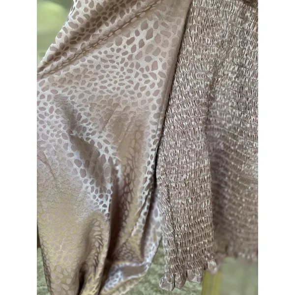 She‎ & Sky Smocked Crop Top Puff Sleeve Cheetah Print Metallic Date Night Summer - Image 4