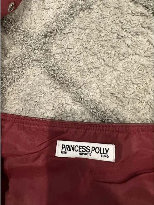 Princess Polly Halter Top - Image 3