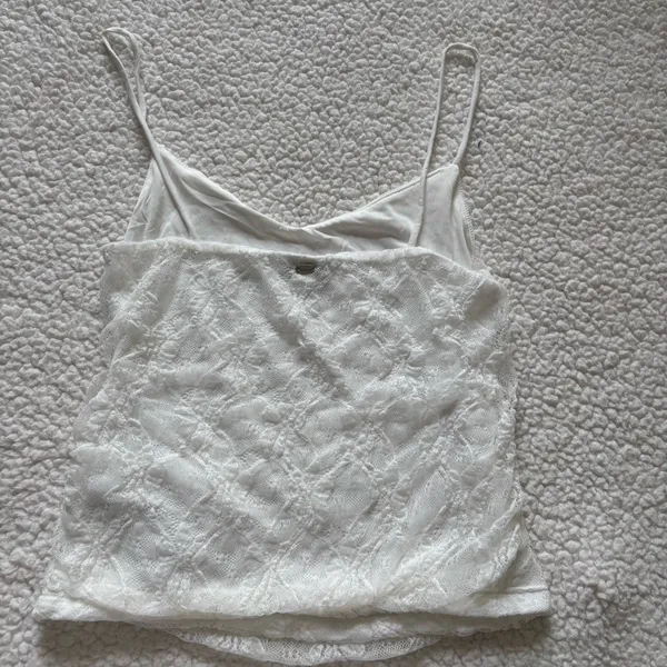 Pull&Bear Pacific Republic White Lace Trim Top Medium Coquette Clean girl Y2K - Image 8