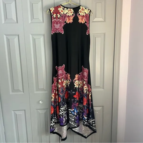 Calessa women’s size Large v-neck with handkerchief‎ style bottom dress - Image 2