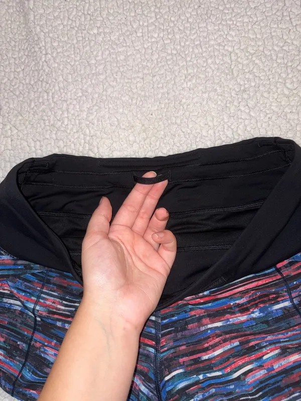 Lululemon Speed Up Shorts 2.5" - Image 7