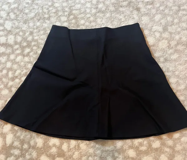 Loft Skirt - Image 3