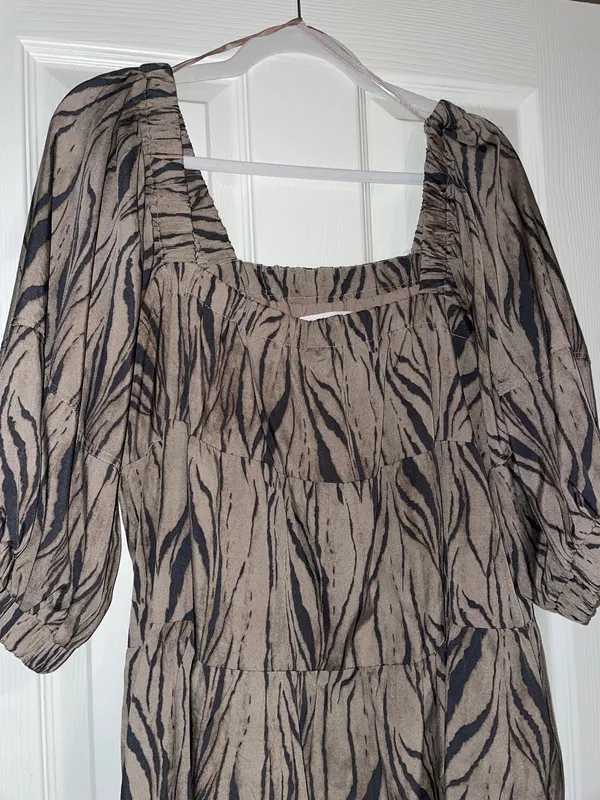Zebra Boutique Dress - Image 2