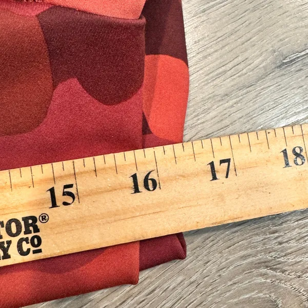 Athleta Pinnacle Red Camo Hoodie Athletic Performance LS Shirt Top XXSmall‎ XXS - Image 10