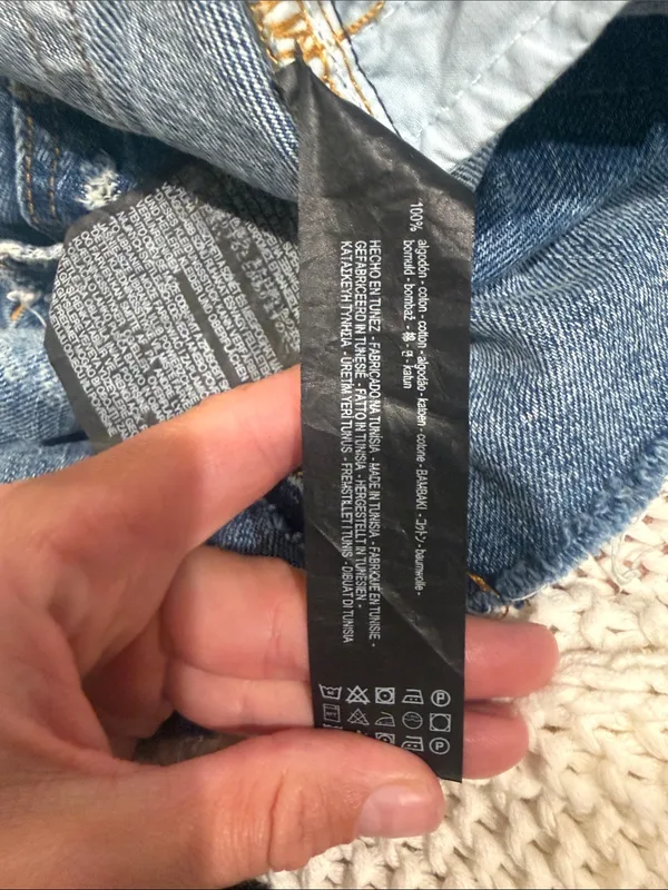 Zara mini jean denim skirt distressed premium denim collection skirt size small! - Image 5