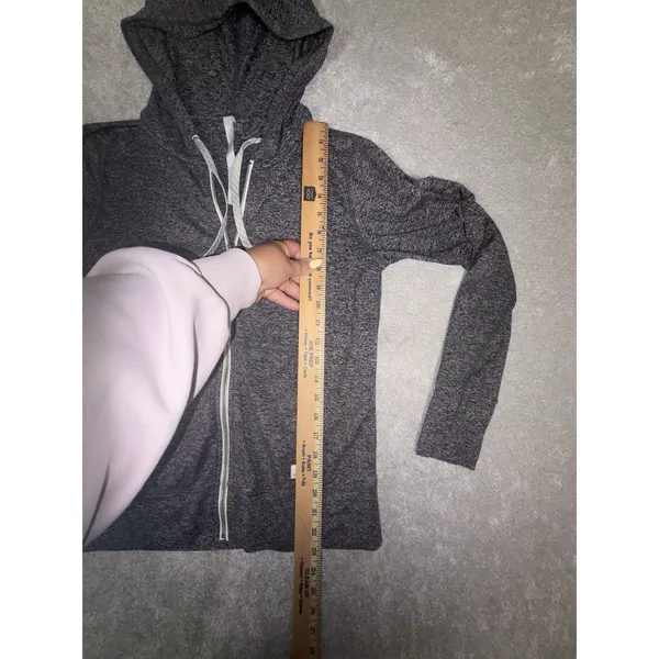 Vuori Womens Halo Performance Hoodie 2.0 Gray Size Small - Image 6