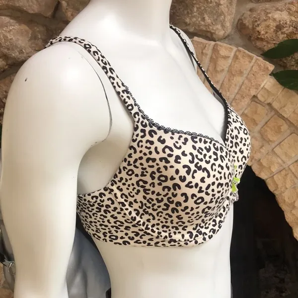 Victoria's Secret Leopard Print Underwire Bra Brown Cream Women's Size 32DD - Image 4