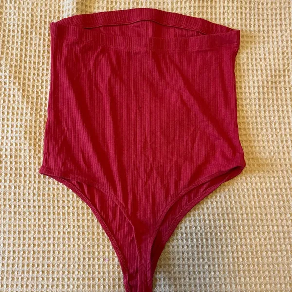 Tub top body suit - Image 2