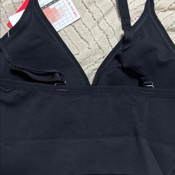 Spanx Ecocare‎ Everyday Shaping Bralette - Image 3