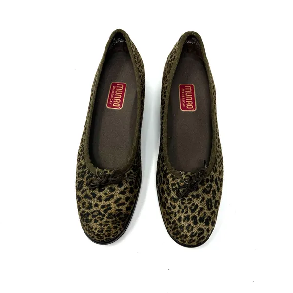 Munro Size 6 Ballet Brown Leopard Cheetah Animal Print 1.5" Heel‎ Slip On - Image 2