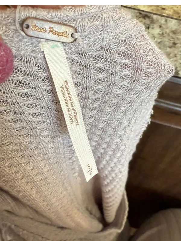 Free People Light Heather Gray Waffle Knit Scoop Neck Tunic Top - Image 4