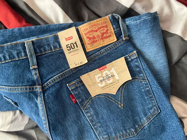 Levi’s 501 Original Jeans - Image 2