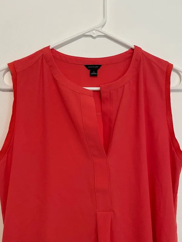 ANN TAYLOR Matte Jersey Shell Coral Split Neck Mixed Media Sleeveless Tank Top S - Image 5