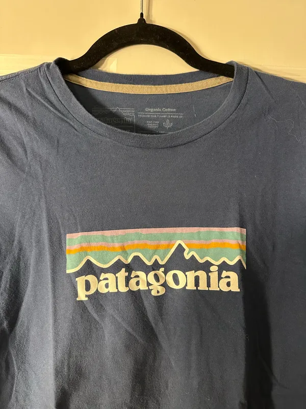 Patagonia T-Shirt - Image 3