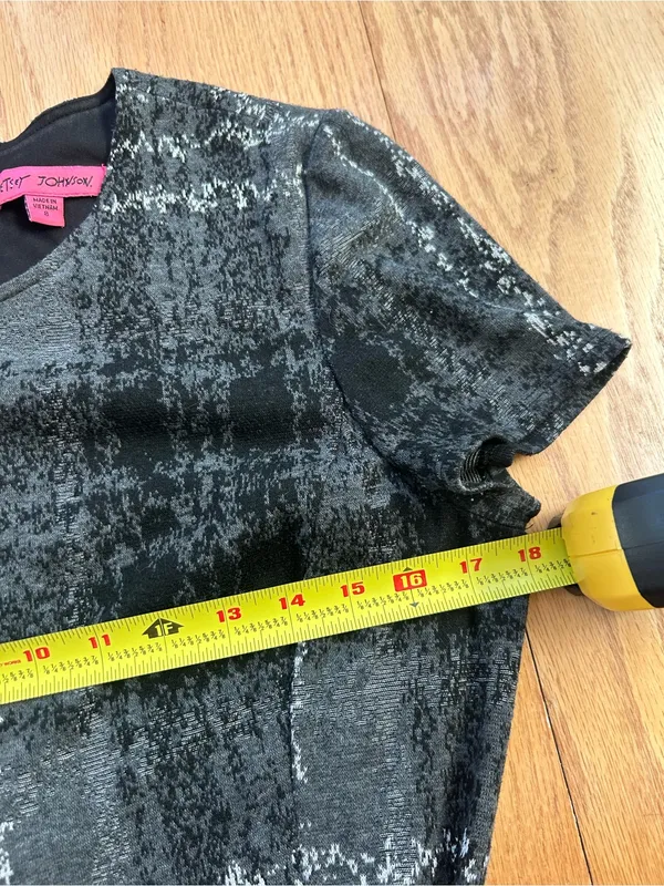 Betsey Johnson Gray Black Abstract Plaid Knit Skater Dress Womens Size 8 - Image 6