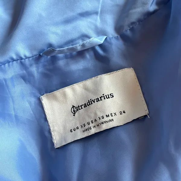 Stradivarius Women’s Light Blue Puffer Jacket XS High Neck Quilted Full Zip - Image 5