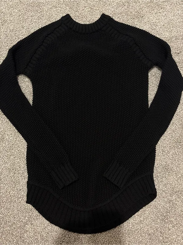 Lululemon Passage Sweater - Image 4
