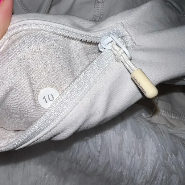 Lululemon Pace Setter Tennis Golf Skirt White size 10 - Image 5