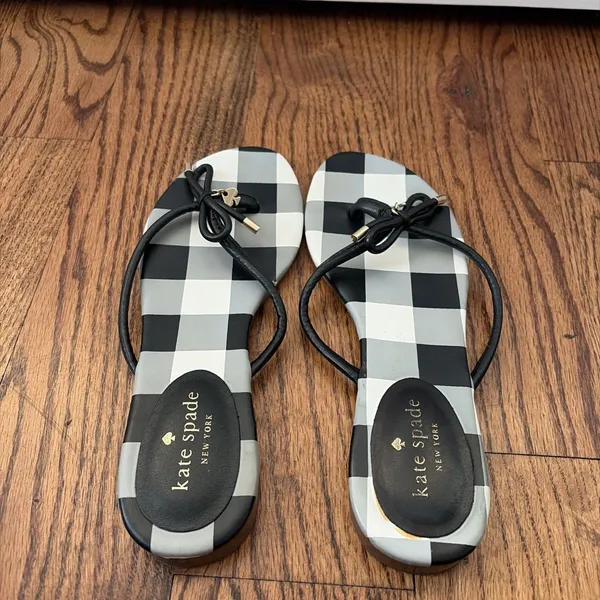 Kate Spade Black Check Print Plaid Thongs Flip Flops Sandals Leather size 7.5 - Image 5