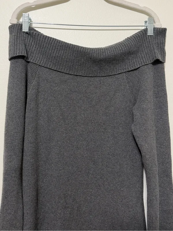 NWT Hollister Sweater Dress Size XL Gray NEW off the shoulder fall winter - Image 4