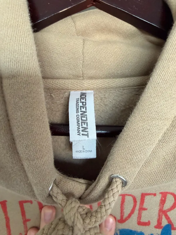 Tyler Childers Merch Sweatshirt Tan Size L - Image 3