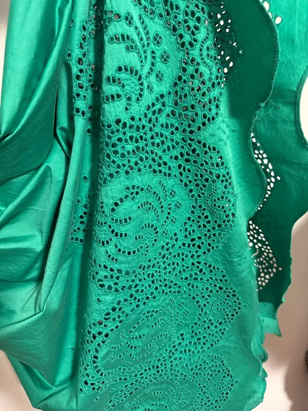NWT Karina Grimaldi Emerald Green deep V-Neck Midi Dress hayley size S eyelet - Image 5