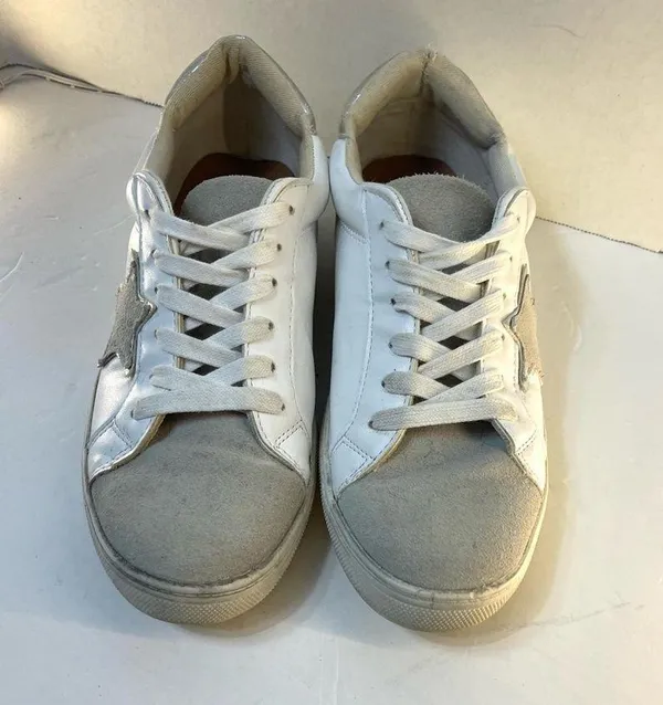 Steve Madden Sneaker - Image 2