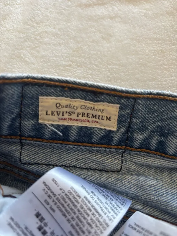 Levis 501s Womens Blue Distressed Skinny Jeans - Image 8