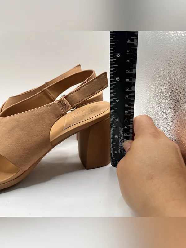 Naturalizer NXTGEN Treasure Sandal size 10M platform chunky - Image 3