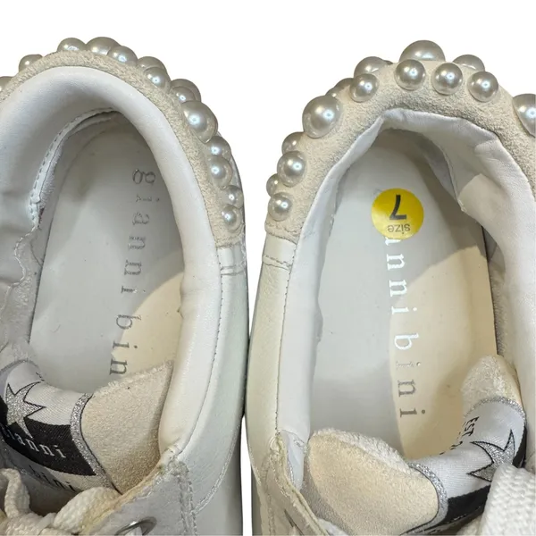 Gianni Bini Shoes Womens Size 7 White Pearl Embellished Low Top Leather Sneakers - Image 3
