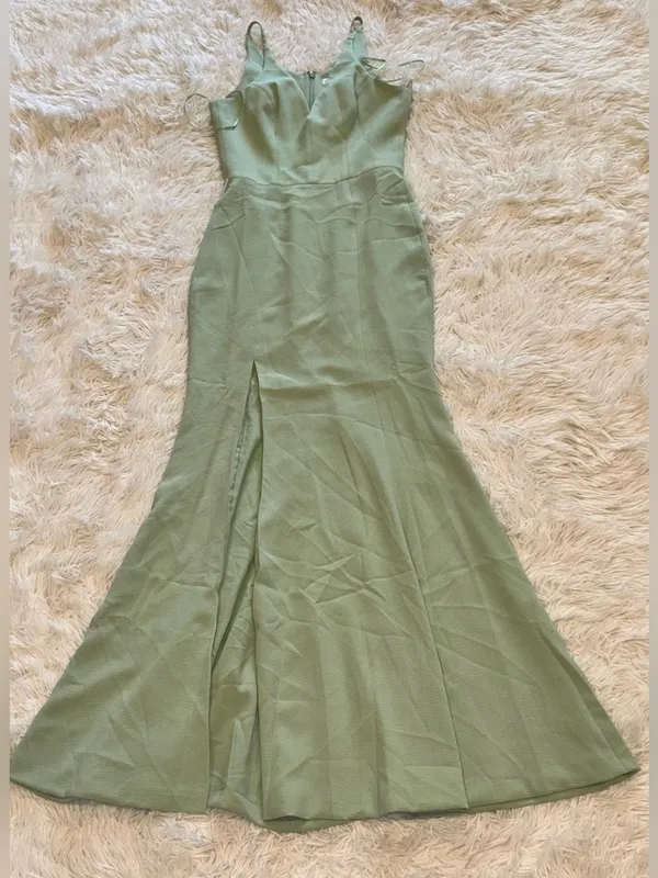 NWOT Dress the Population Iris Sage green Dress slit gown sz S - Image 4