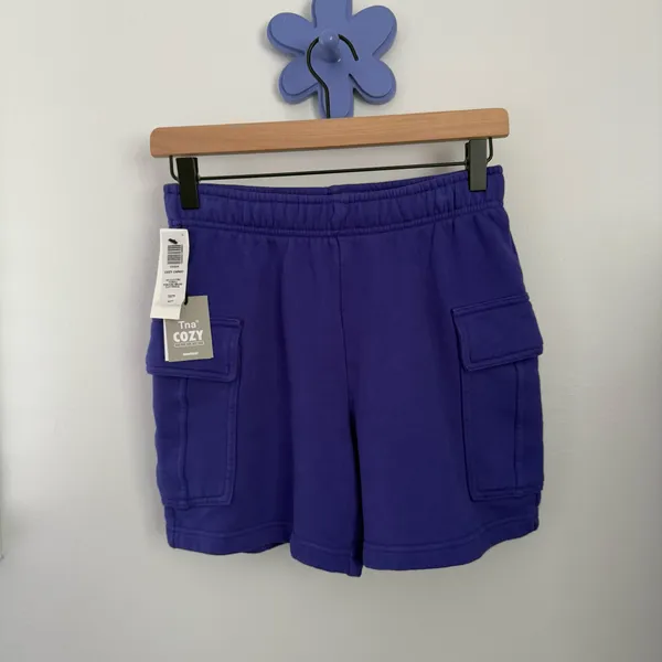 Aritzia TNA XS NEW Cozy Fleece Cargo Shorts Electric Purple Comfy Lounge - Image 2