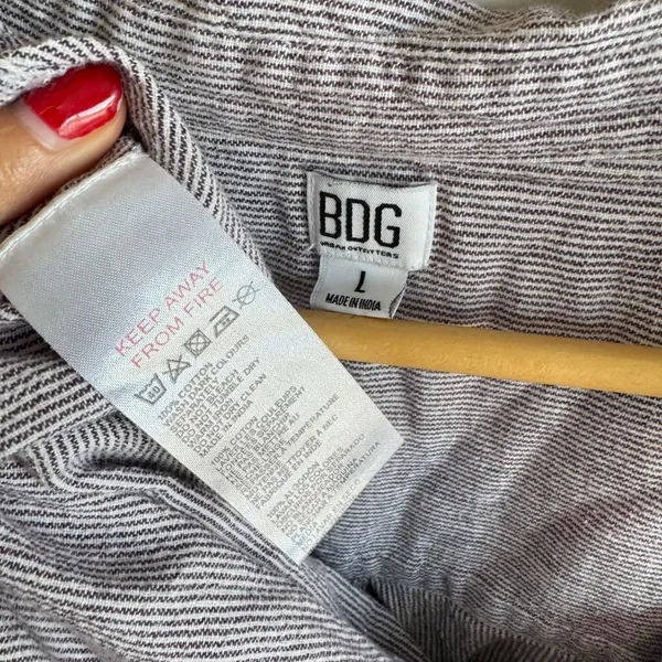 BDG Urban Outfitters‎ Striped Shirt Long Sleeve Button Down Pocket Oversized L - Image 3