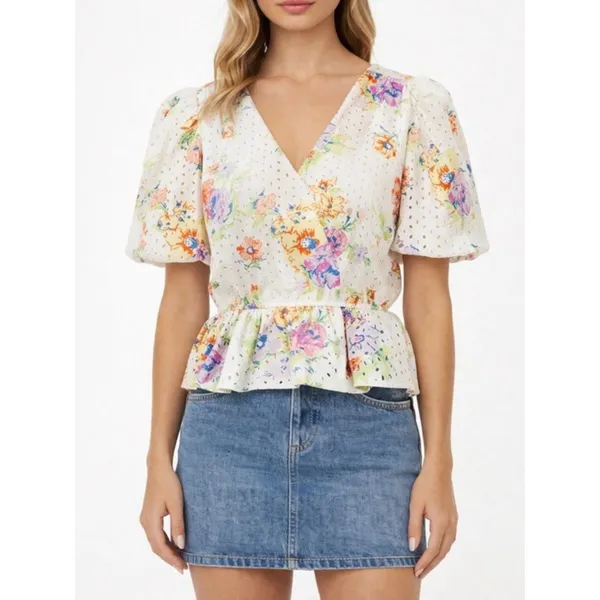 Wayf Top Floral Eyelet Wrap Front Puff Sleeve Cream Blouse Women’s Size Medium - Image 10