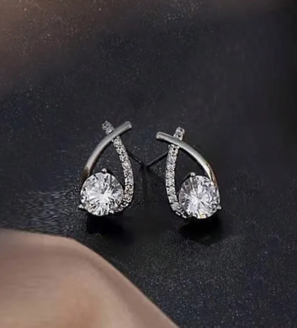 TJ Maxx Rhinestone Earrings - Image 3