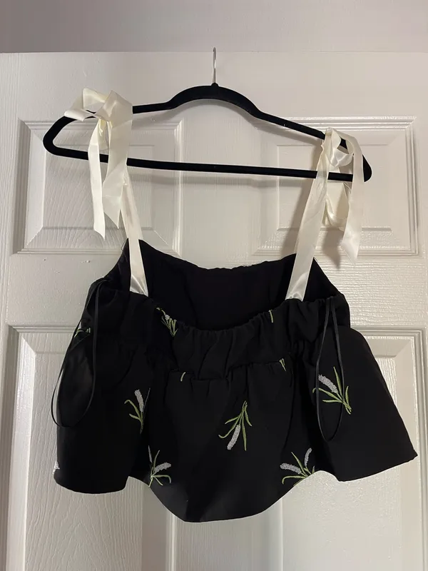 Vestique Embroidered Tank Top - Image 5