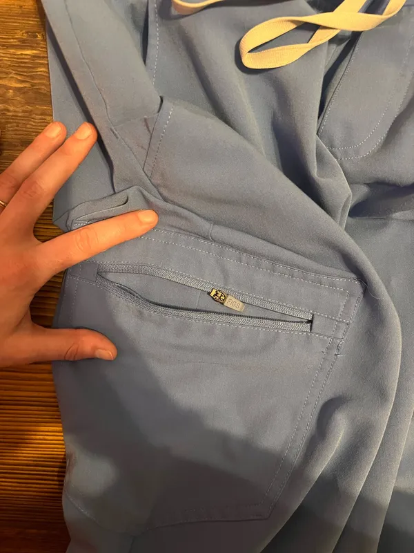 FIGS Scrub Pants - Image 4