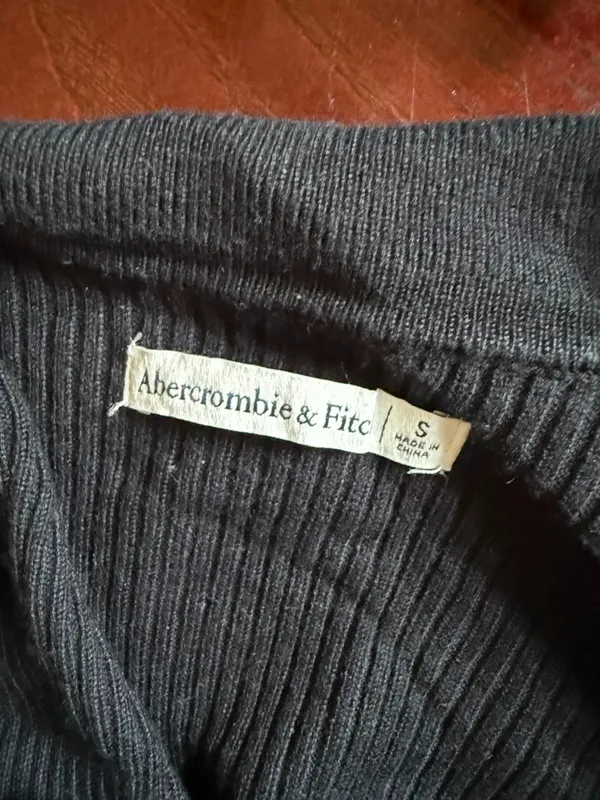 Abercrombie & Fitch Black Ribbed Collared Long Sleeve - Image 2