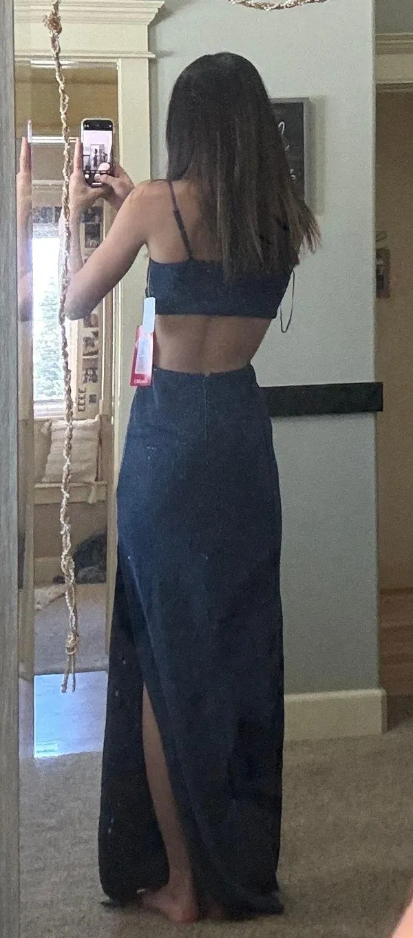 Dillard's Navy Blue Prom Dress - Image 4